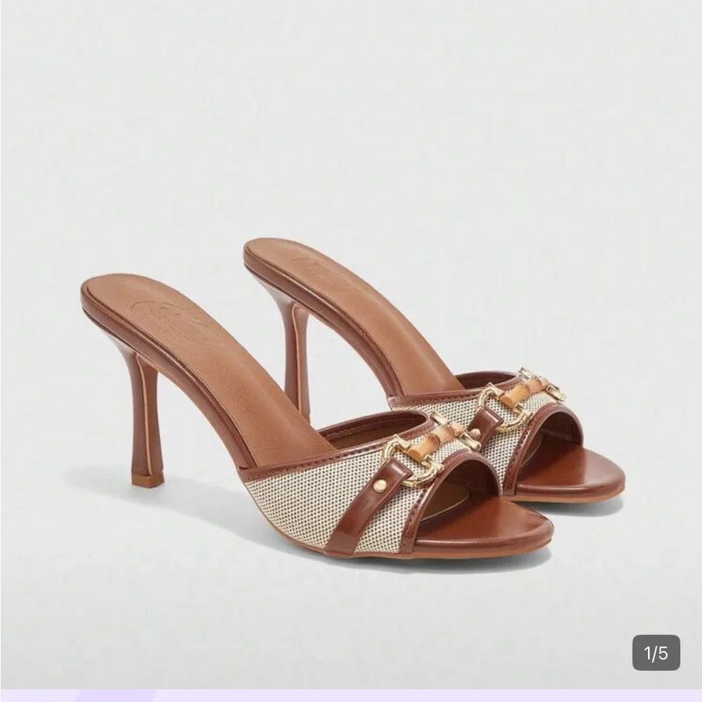 Elegant Brown Women's Heels - Picture 1 of 6